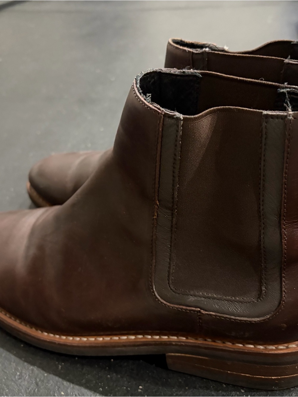 Men's Brown Chelsea Boots - Classic Slip-On Ankle Boot